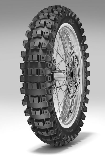 PIRELLI Reifen: MX32 Mid Hard, 110/90-19