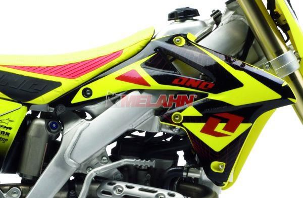 ONE Tankdekor: RMZ 450 08-17